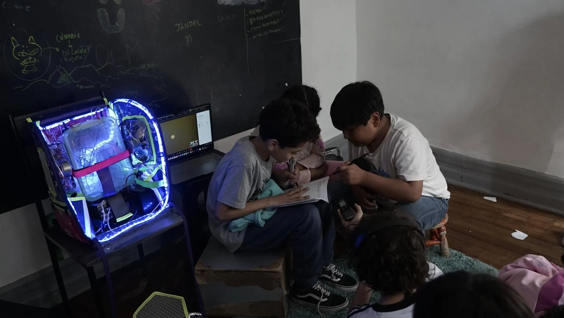 Radiomochila Migrante